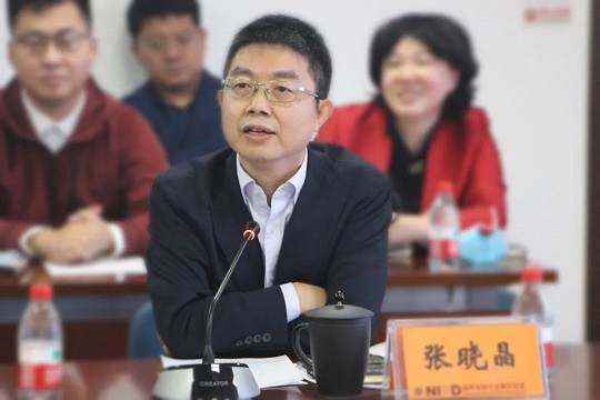 张晓晶1.jpg