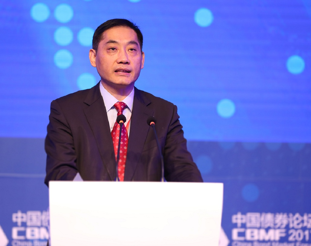 钱龙海.jpg